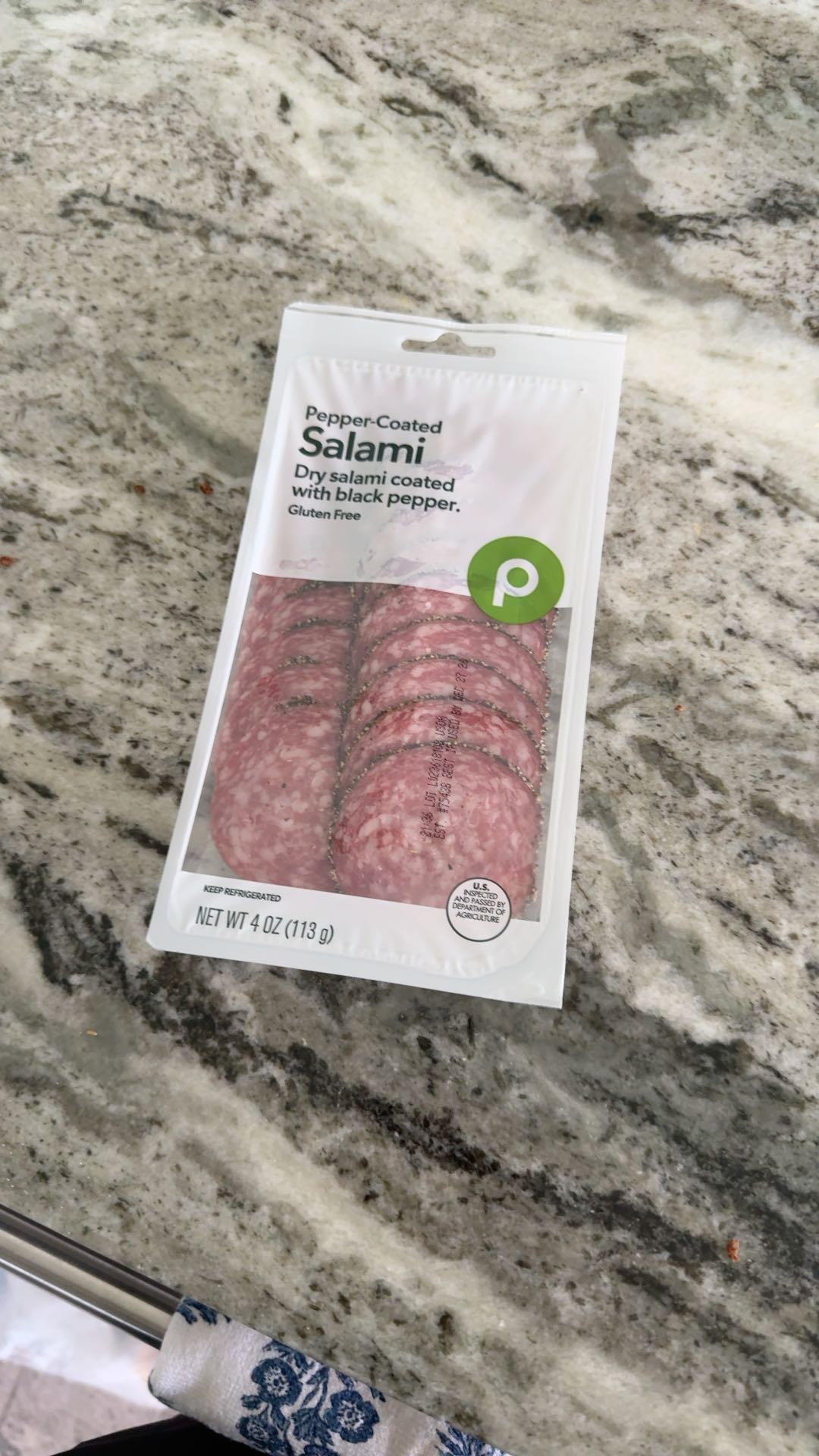 PEPPER-COATED SALAMI