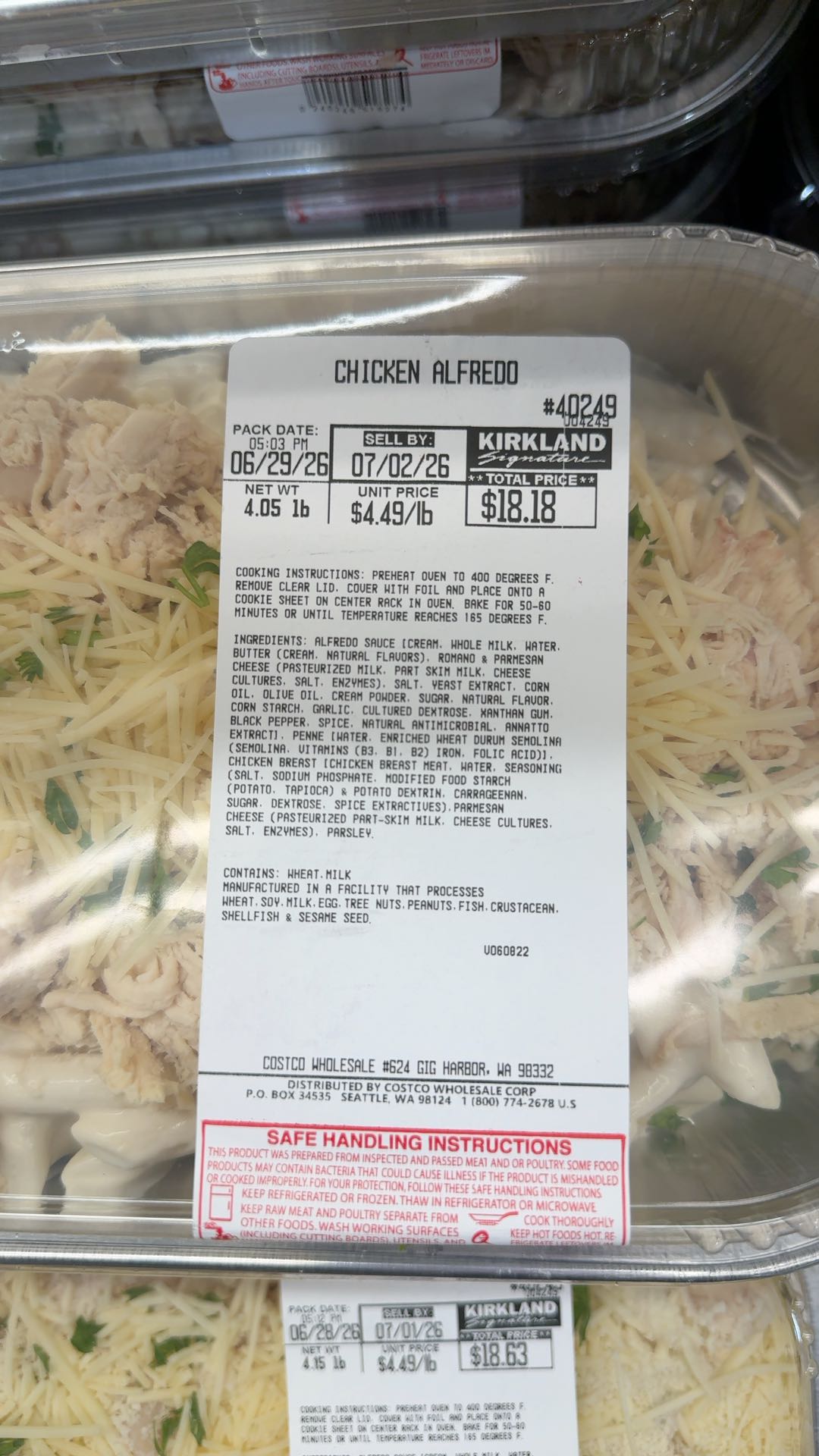 Chicken Alfredo with Penne Pasta